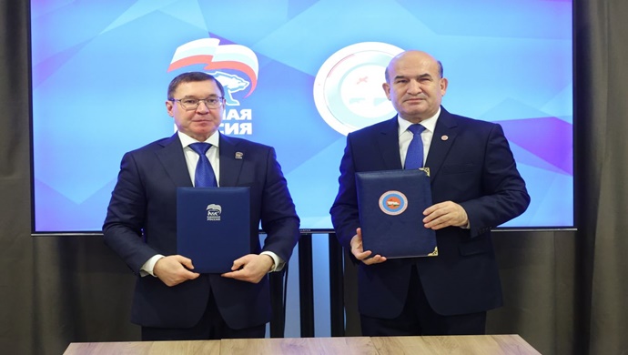 Vladimir Yakushev, Rusya ve Tacikistan’daki iktidar partileri arasındaki siyasi diyaloğun yoğunlaştırılması çağrısında bulundu