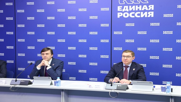 Владимир Якушев: По инициативе «Единой России» дополнительное финансирование на капремонт школ получат 39 регионов